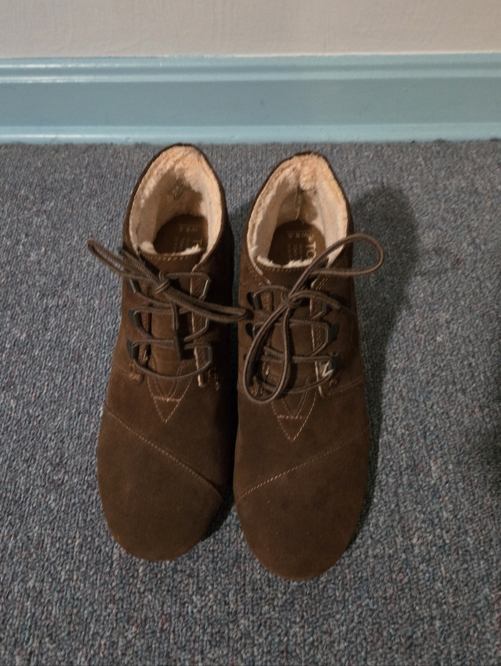 TOMS Brown Suede Shearling-Lined Ankle Shoes